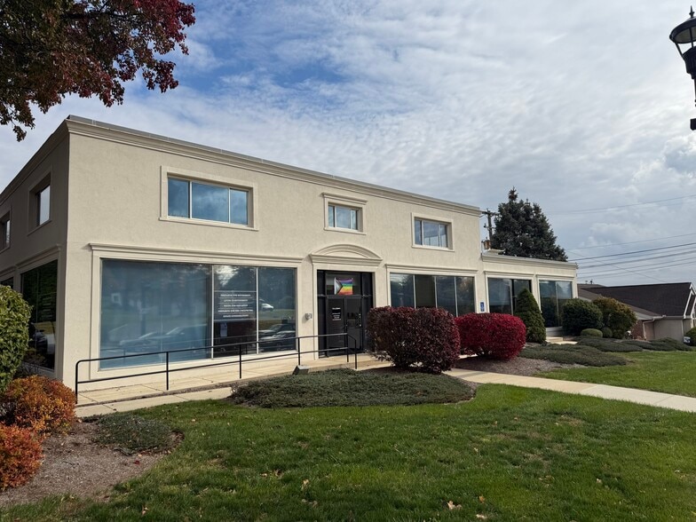 More Photos Of 3701 Perkiomen Ave, Reading Medical For Sale