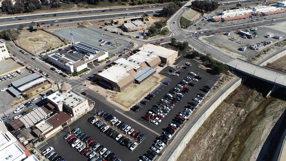 More Photos Of 28721 Old Town Front St, Temecula Land For Lease