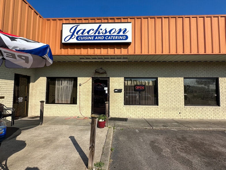 More Photos Of 4666-4678 Broad St, Sumter Restaurant For Sale