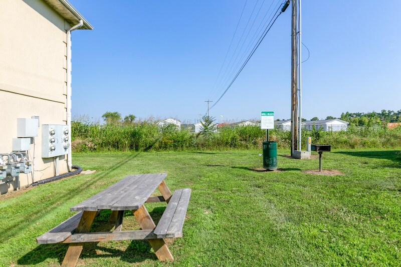 More Photos Of 111 Erie Ct, Shepherdsville Apartments For Sale