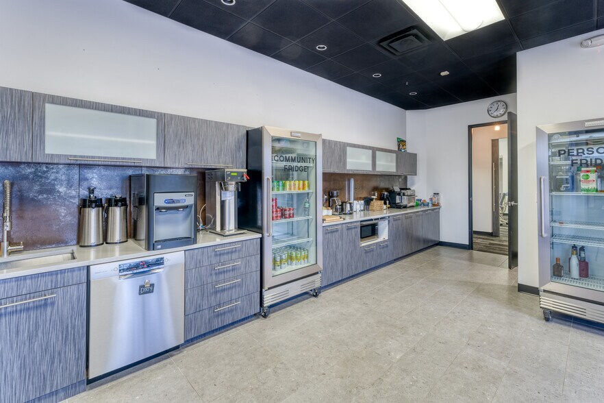 More Photos Of 1830 W University Dr, Tempe Light Distribution For Lease