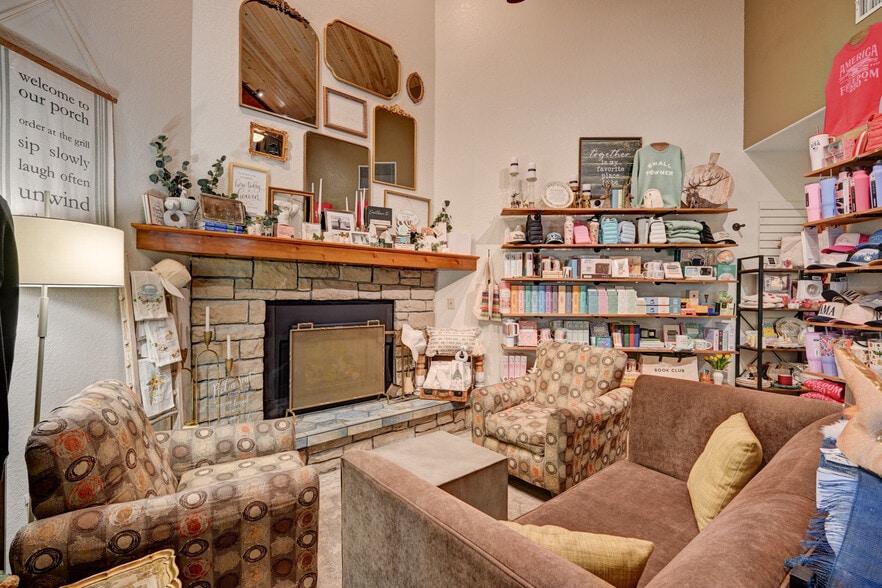More Photos Of 733 US Highway 24 N, Buena Vista Hotel For Sale