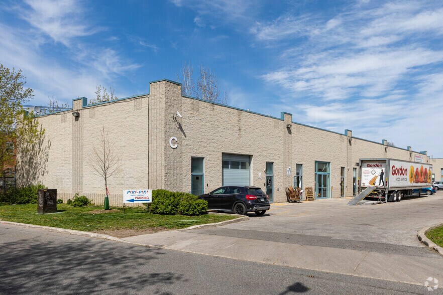 Primary Photo Of 1444 Dupont St, Toronto Light Manufacturing For Sale