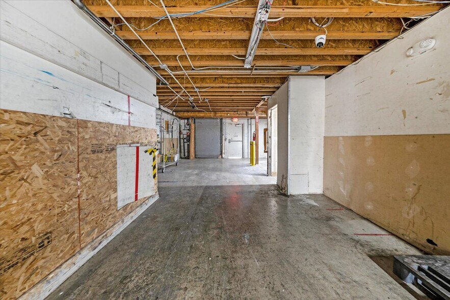 More Photos Of 580 N 11th Ave, Hanford Freestanding For Lease