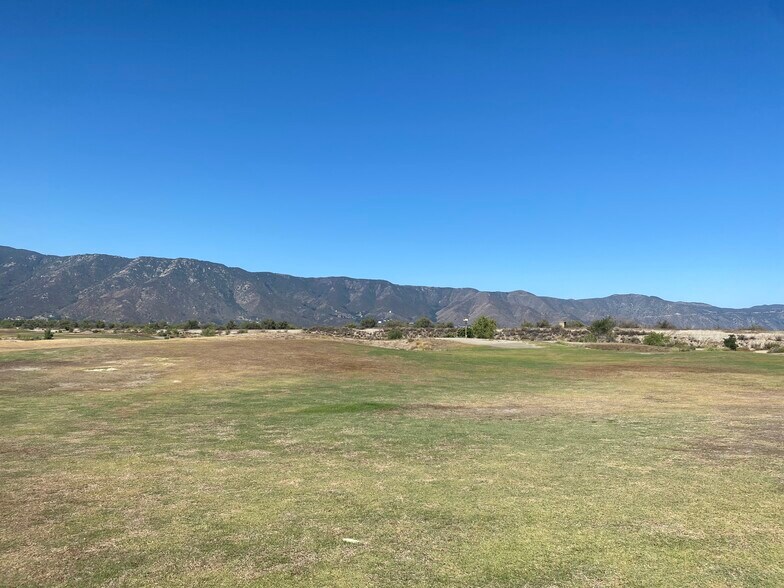 More Photos Of 29381 Village Pky, Lake Elsinore Golf Course Driving Range For Sale