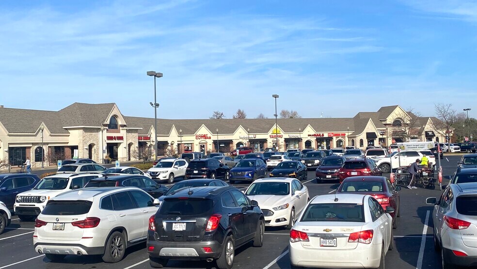 More Photos Of 6421 Market Ave N, Canton Drugstore For Sale