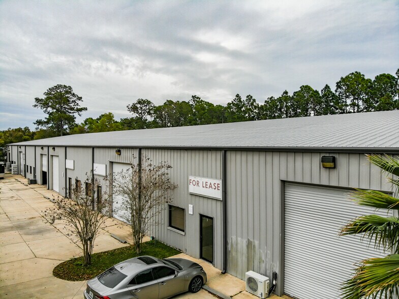 More Photos Of 1857 Patterson Ave, Deland Warehouse For Lease