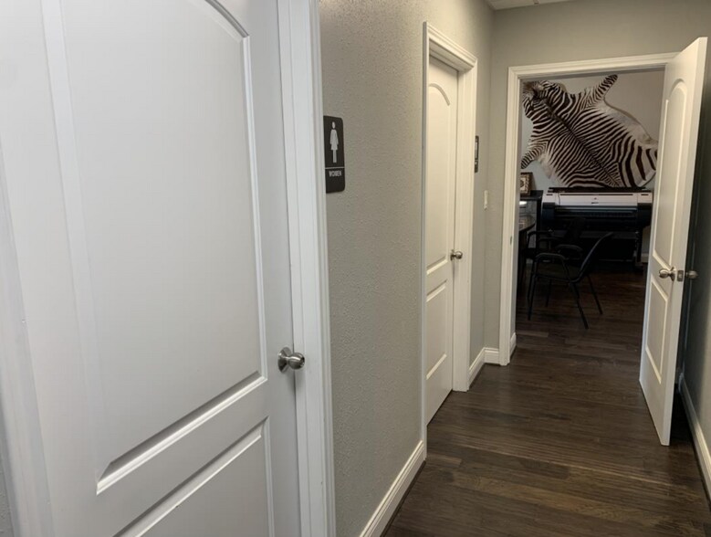 More Photos Of 2745 Interstate 45 S, New Waverly Manufacturing For Sale