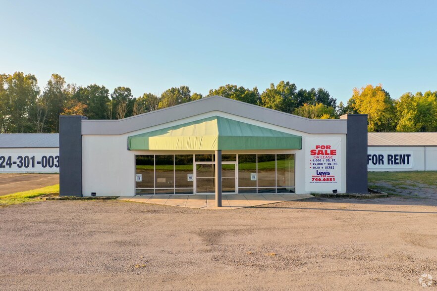 More Photos Of 3420 New Castle Rd, West Middlesex Warehouse For Sale