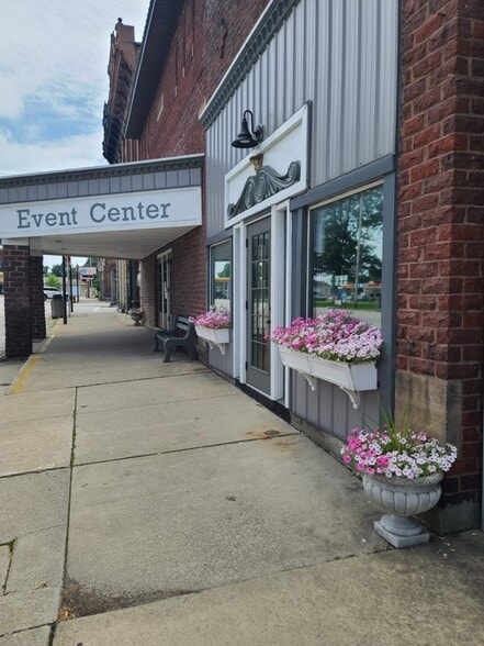 More Photos Of 33 Public Sq, Andover Lodge Meeting Hall For Sale