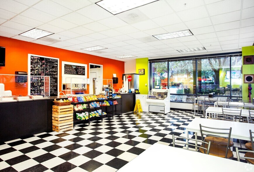 More Photos Of 12802 Tampa Oaks Blvd, Tampa Office For Lease