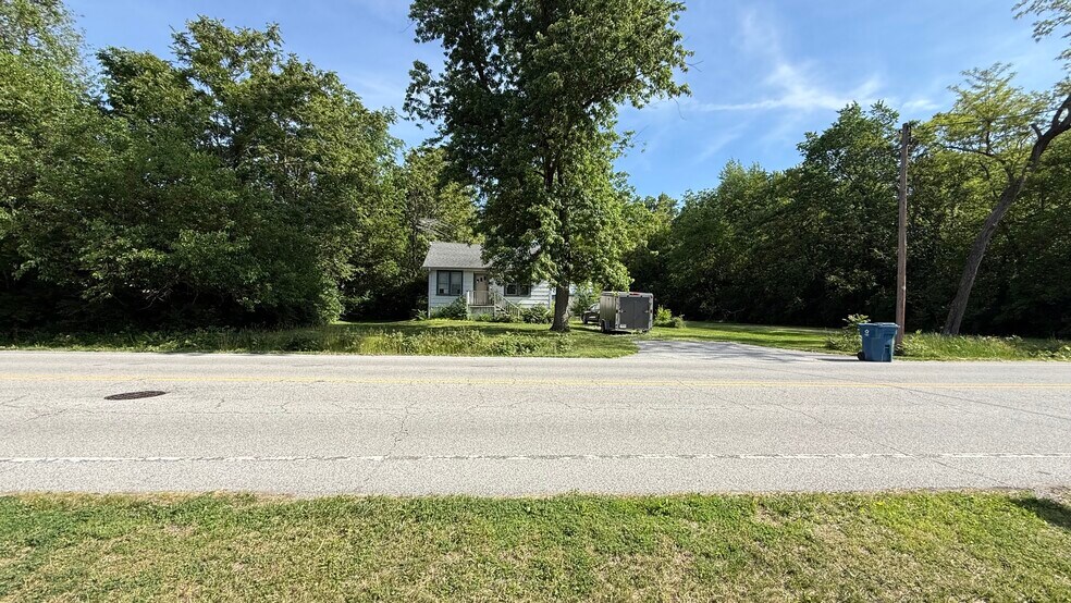 More Photos Of 130 E Division St, Demotte Land For Sale