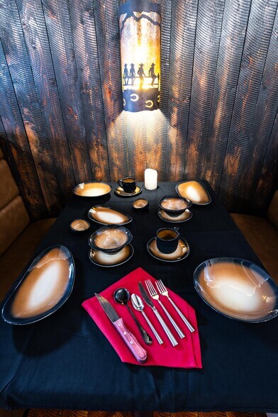 More Photos Of 117 Pine St, Pinedale Restaurant For Sale