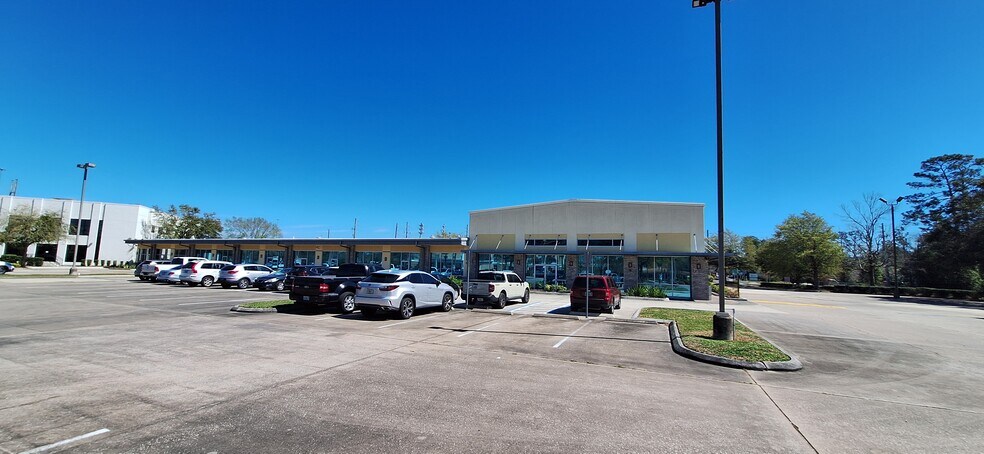 More Photos Of 705 Wells Rd, Orange Park Flex For Sale