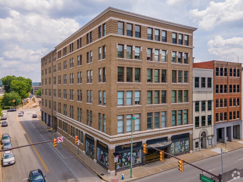 Primary Photo Of 600-602 Virginia St E, Charleston Office Residential For Sale