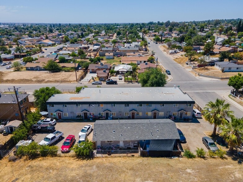 More Photos Of 1601 Jefferson St, Bakersfield Apartments For Sale
