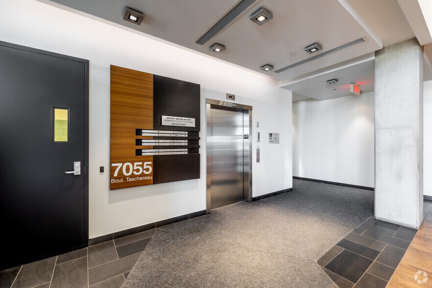 More Photos Of 7055 Boul Taschereau, Brossard Office For Lease