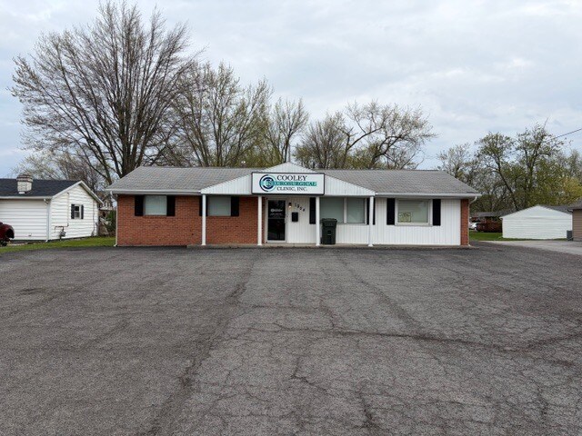 Primary Photo Of 1924 Allentown Rd, Lima Medical For Sale
