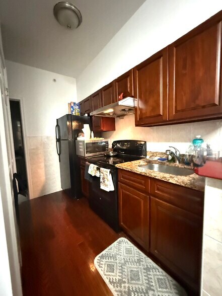 More Photos Of , Philadelphia Unknown For Sale