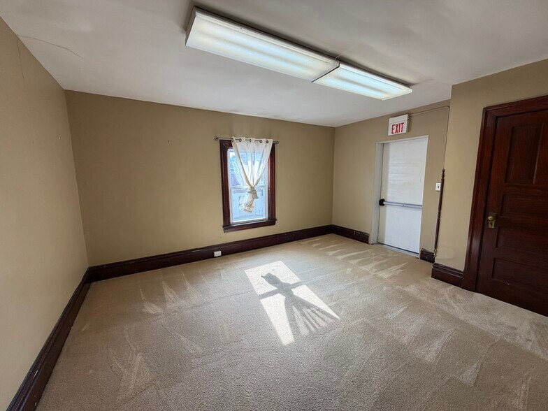 More Photos Of 135 W Pittsburgh St, Greensburg Office For Sale