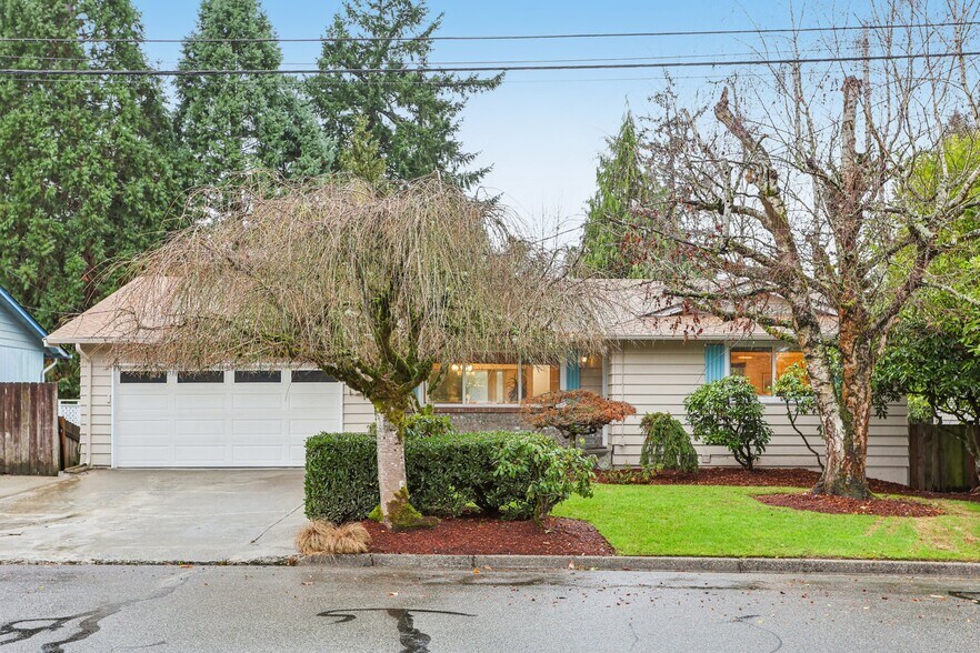 More Photos Of 5733 155th Ave NE, Redmond Apartments For Sale