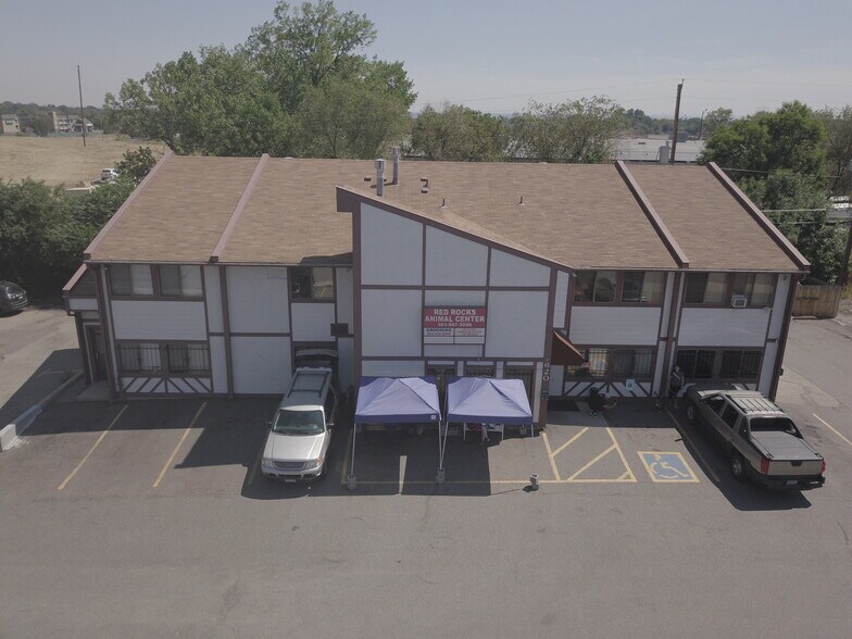 More Photos Of 620 Miller Ct, Lakewood Freestanding For Lease