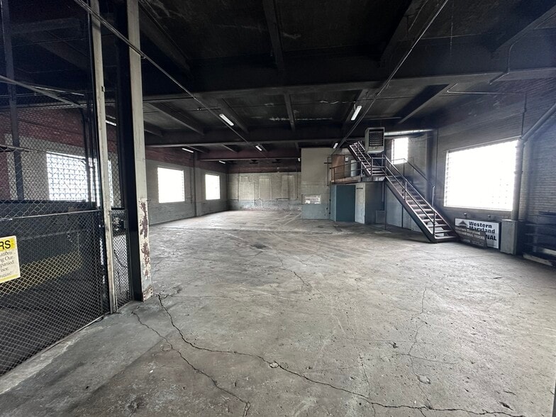 More Photos Of 208 Market St, Cumberland Lumberyard For Sale