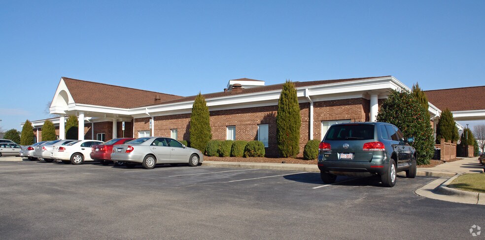Primary Photo Of 2402 Camden St SW, Wilson Medical For Lease