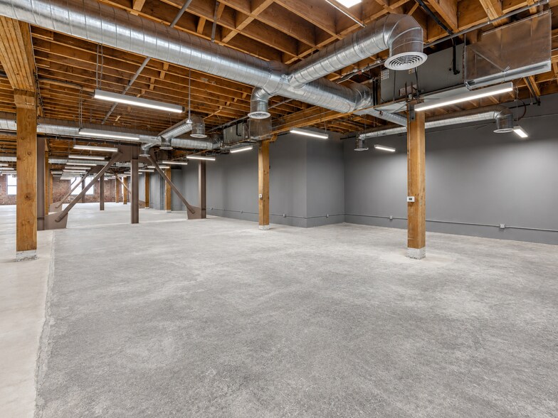 More Photos Of 440 Seaton St, Los Angeles Loft Creative Space For Lease