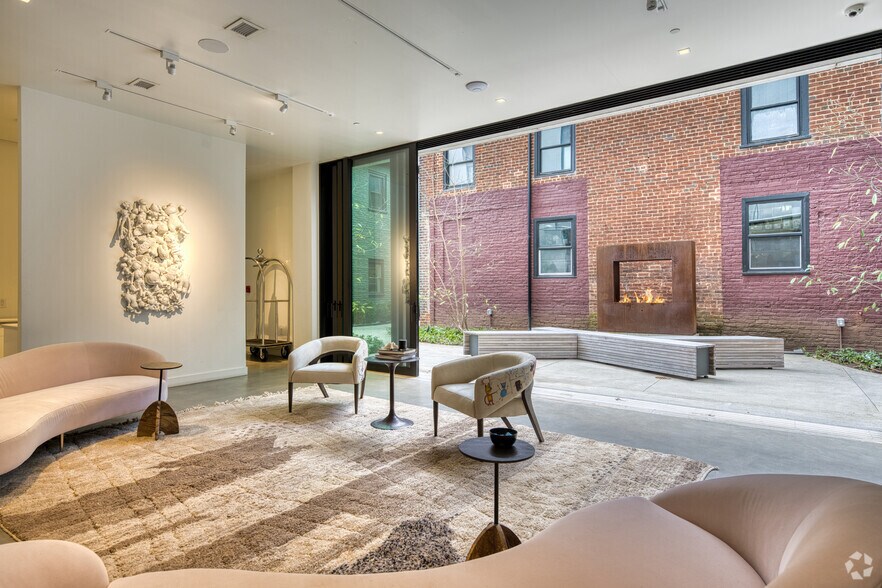 More Photos Of 600 W Main St, Charlottesville Apartments For Lease