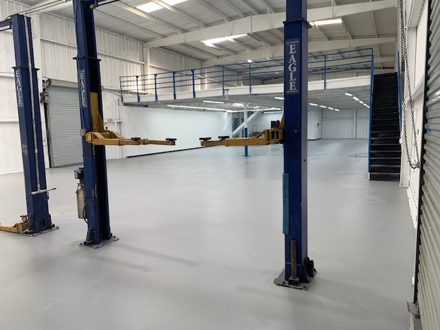 More Photos Of 5829 Beverly Hill St, Houston Warehouse For Lease