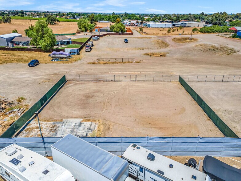 More Photos Of 6181 Brentwood Blvd, Brentwood Land For Lease