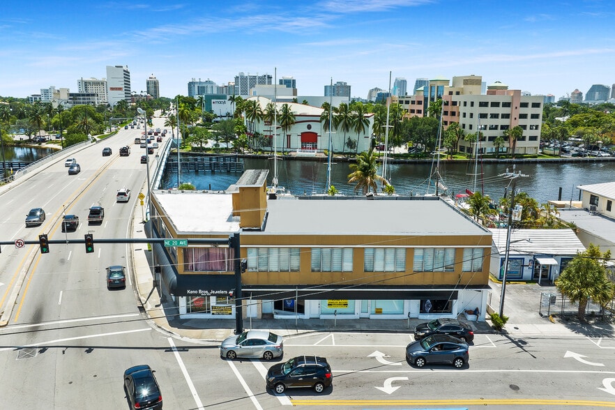 Primary Photo Of 2000 E Sunrise Blvd, Fort Lauderdale Storefront Retail Office For Sale