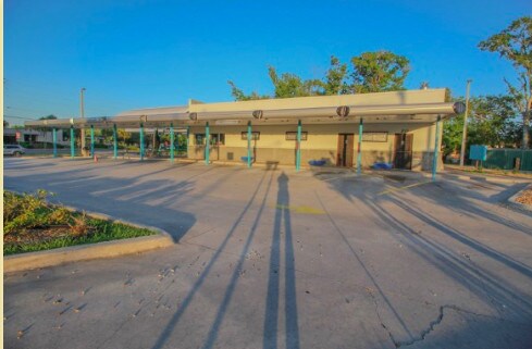 More Photos Of 310 SE Us Highway 19, Crystal River Drugstore For Lease