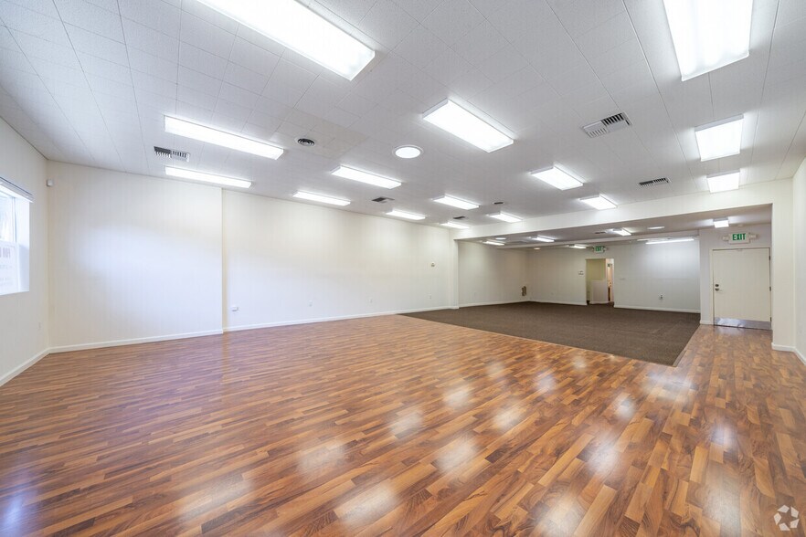 More Photos Of 821 W El Camino Real, Mountain View Flex For Lease