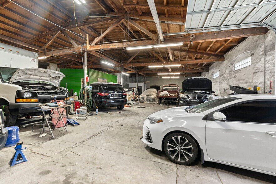 More Photos Of 3320 Emerald St, Philadelphia Industrial For Sale