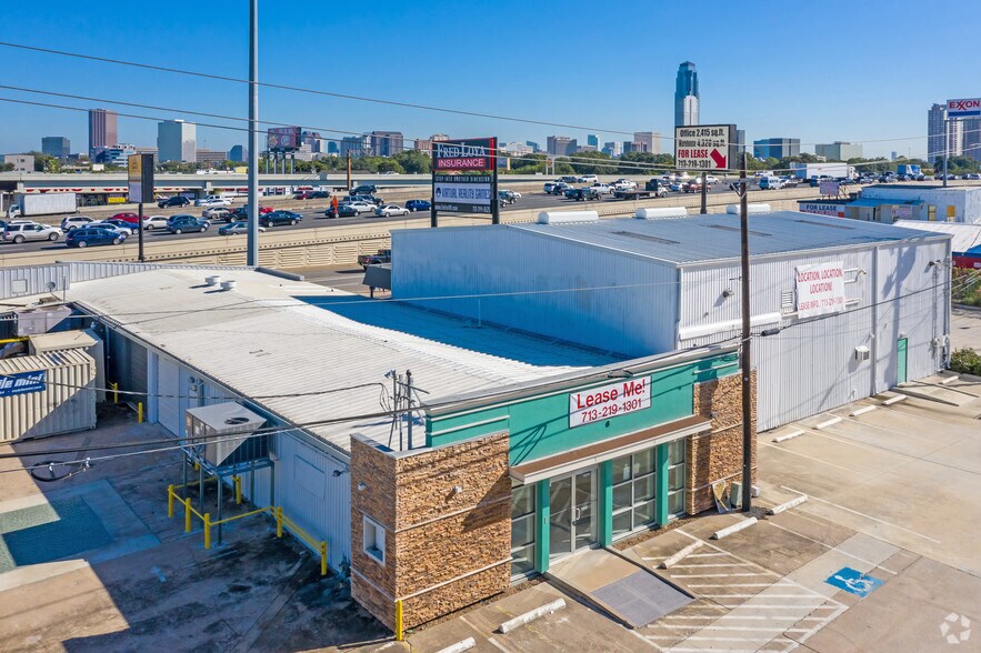 More Photos Of 5633 Southwest Fwy, Houston Unknown For Lease