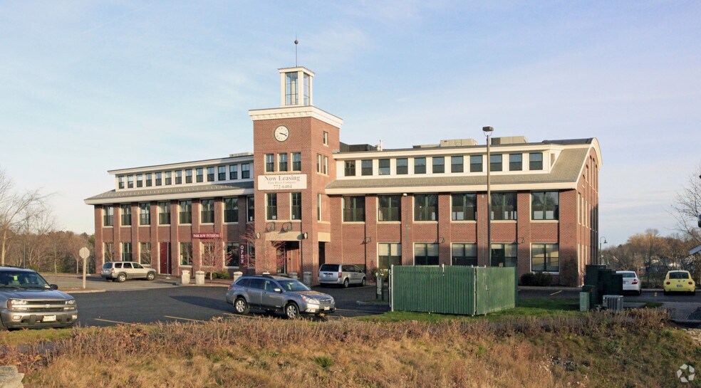 More Photos Of 11 Bowdoin Mill Is, Topsham Office For Lease