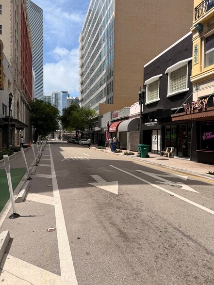 More Photos Of 26-32 NE 1st Ave, Miami Storefront For Sale