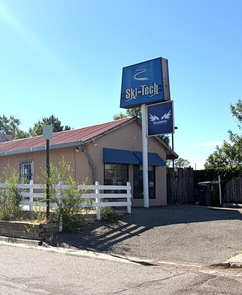 More Photos Of 820 Mercer St, Santa Fe Light Distribution For Sale