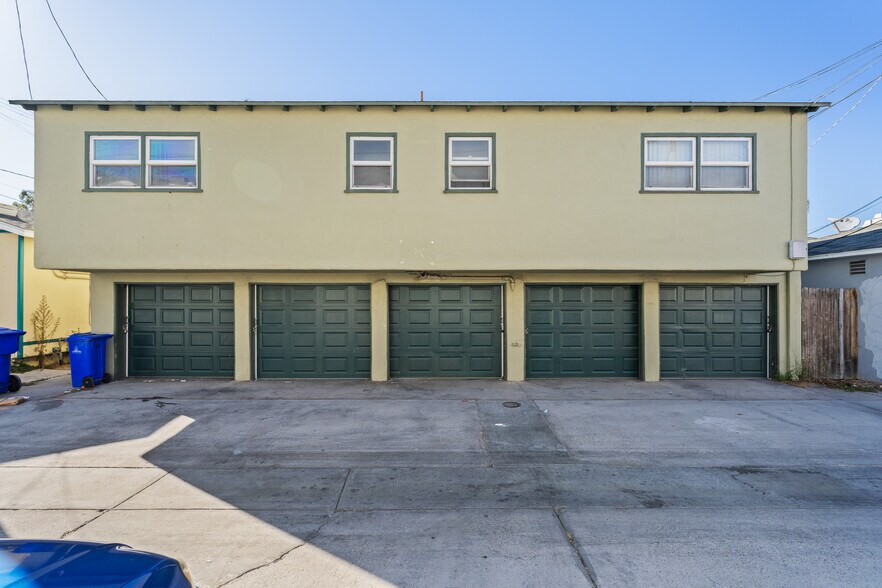 More Photos Of 4333 Utah St, San Diego Apartments For Sale