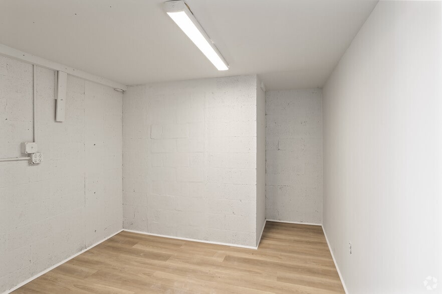 More Photos Of 4255 Westroads Dr, Riviera Beach Unknown For Lease