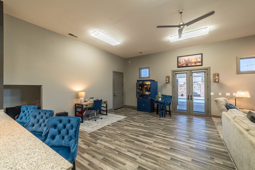 More Photos Of 333 N 9th St, Paducah Storefront Retail Residential For Sale