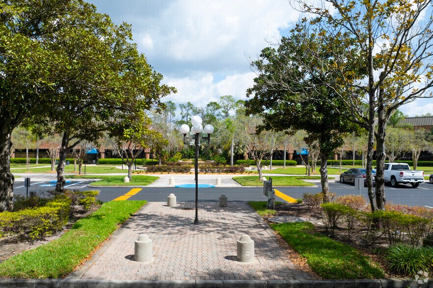 More Photos Of 14497 N Dale Mabry Hwy, Tampa Unknown For Lease