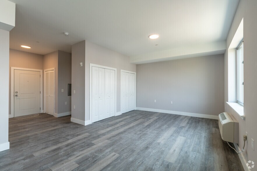 More Photos Of 74 Pollock Ave, Jersey City Apartments For Sale