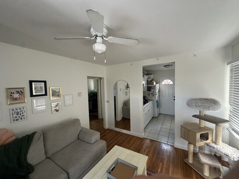 More Photos Of 4515 35th Pl, San Diego Apartments For Sale