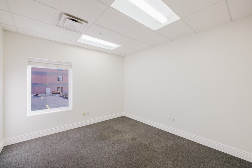 More Photos Of 2575 Alta Vista Dr, Elko Warehouse For Lease