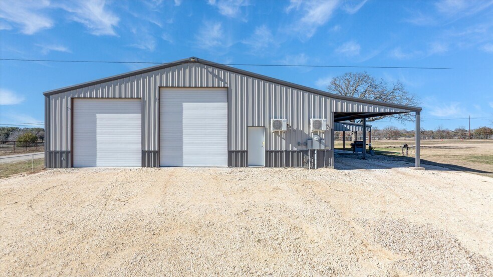 More Photos Of 7703 Prairie Creek Ln, Tolar Contractor Storage Yard For Sale