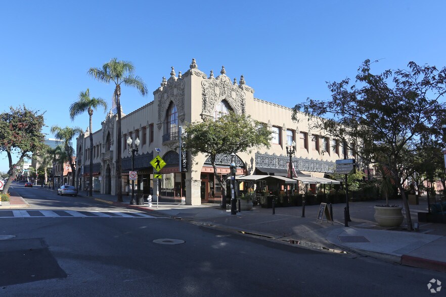 More Photos Of 201-215 N Broadway, Santa Ana Loft Creative Space For Lease