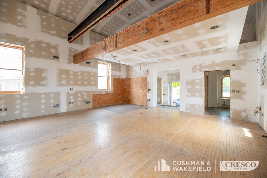 More Photos Of 1350 W 69th St, Cleveland Loft Creative Space For Sale
